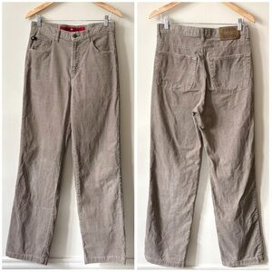 Vintage Tommy Jeans Men’s Tan Corduroy Straight Leg Tommy Hilfiger Pants Size 30